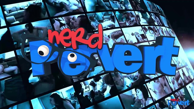 Nerd Pervert: Roxxie Sweetheart - Spaffing hotelowy