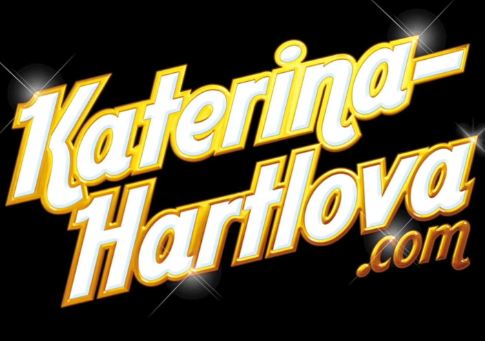 Katerina Hartlova: Masturbar-se no centrum de Praga