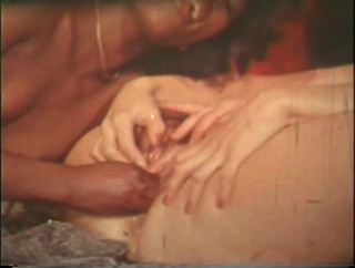 Vintage megastore: Festival fisting lesbian vintage pirang, ebony, brunette