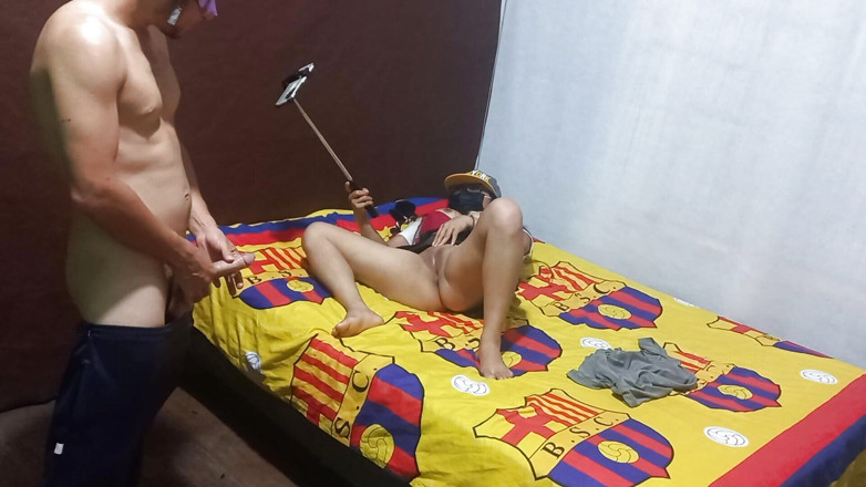 Martin13: Ponlo en mi vagina jugosa y caliente! Madrastra coquetea hijastro...