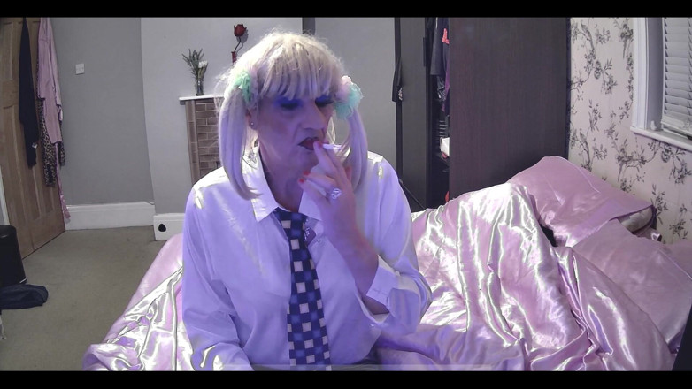 Mature Tina TV: Pequenininha Jemma