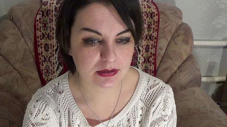 Sexy Milf: Cadoul de ziua mamei vitregă pentru tine