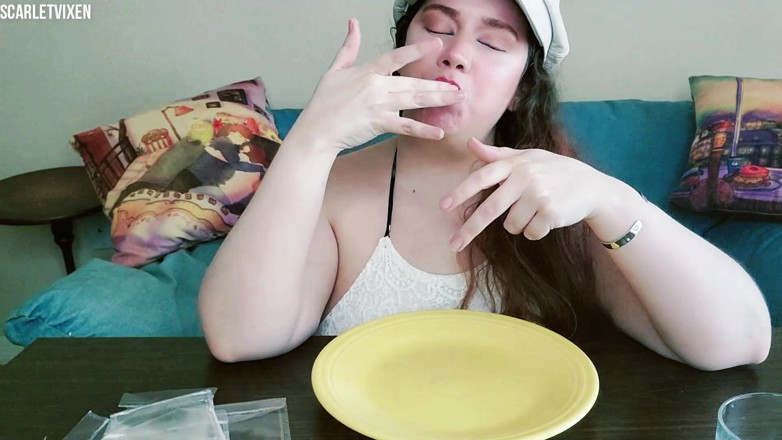 Scarlet Vixen: Stuffing Game: Rematch
