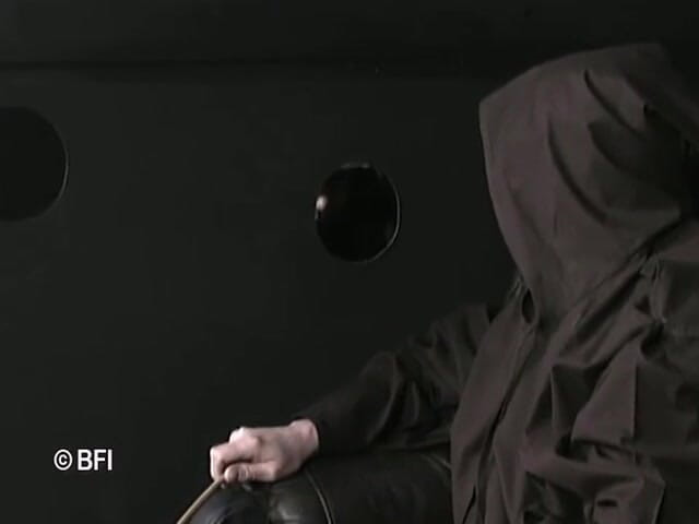 House of lords and mistresses in the spanking zone: Une nonne dominée et punie