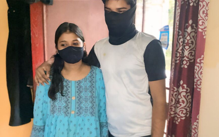 Pinkididi: Mi-am futut sora vitregă indiană fratele vitreg a futut-o pe...