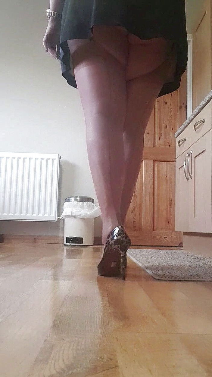 Uk Joolz: FF Stockings / fetish kasut tumit