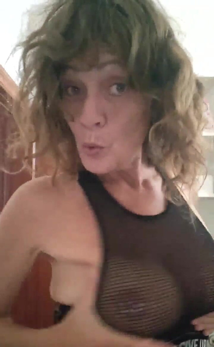 Sensualpolestar: Stream Iniziato 10/05/2023 12:21 Pm