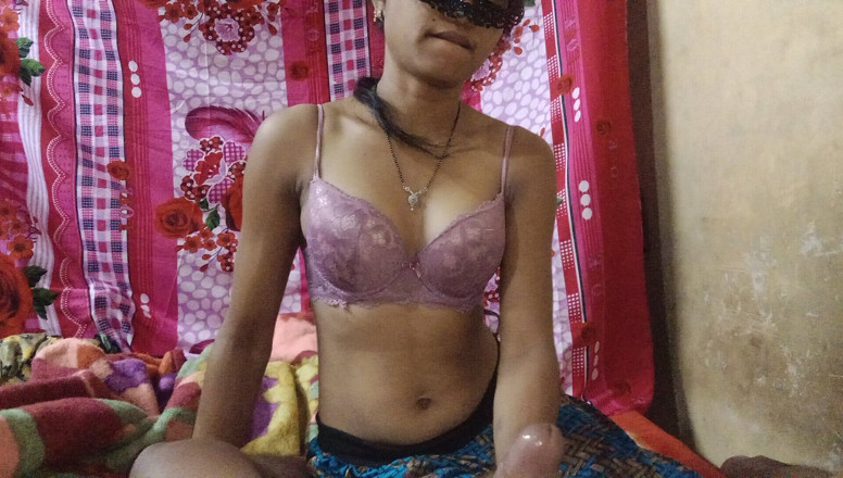 xxxSejal: Indická sexy bhabhi saje ptáka, sperma v ústech, lahodné kouření