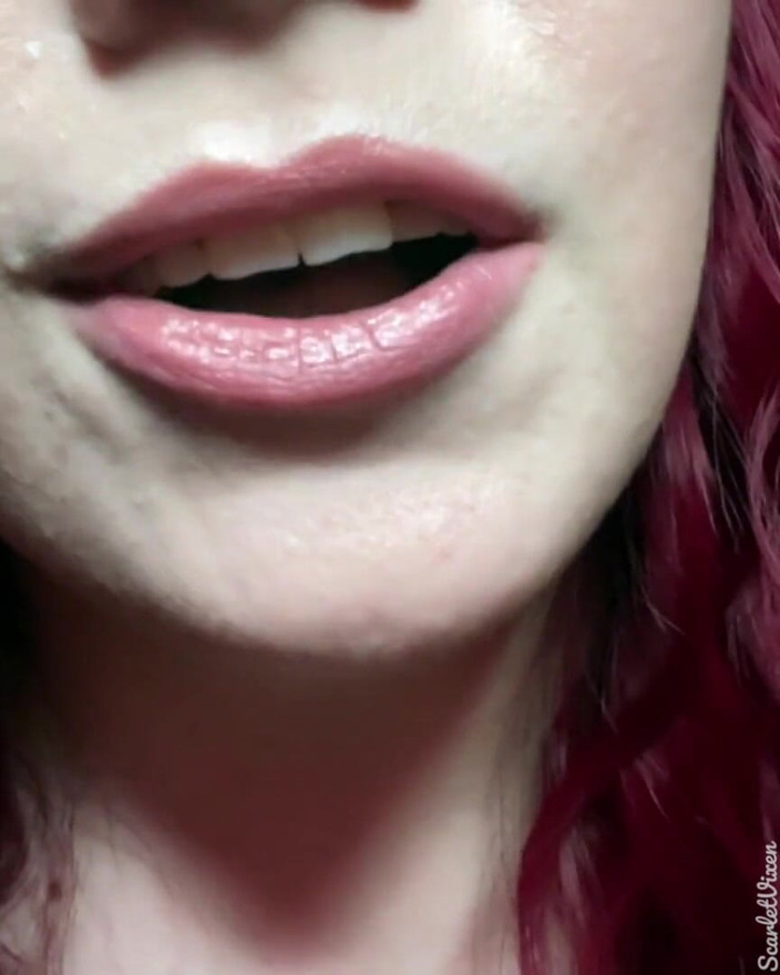 Scarlet Vixen: Hamba mani Poison Ivy