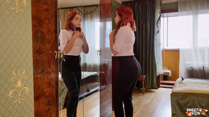 Sweetie Fox: 퇴근 후 얼굴에 사정할 때 마누라의 친구를 따먹어