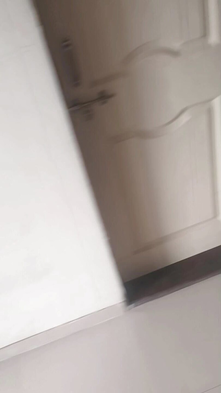 Monikaji: Denken aan mijn stiefzus