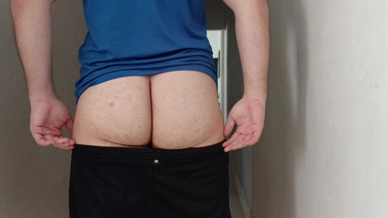 amateurbrazilian: Ik Heb Mijn Shorts Naar Beneden Gedaan Zodat Ik De...