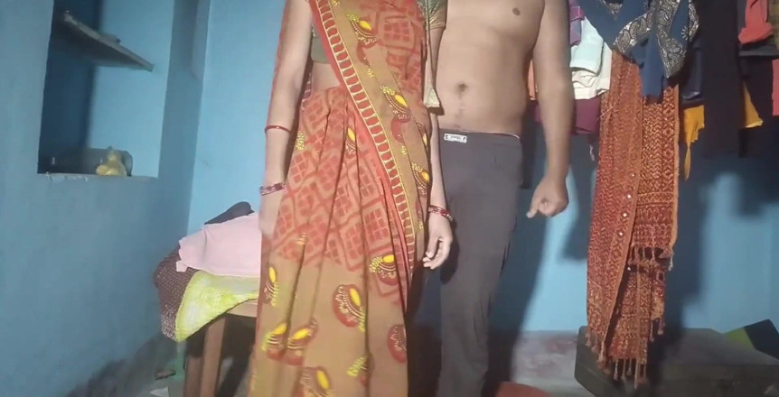 Kumari sushma: Video hot tante seksi india lagi asik kencing