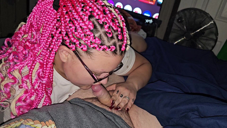 Funhousewife69: Blowjob yang menakjubkan mata cantik memandang