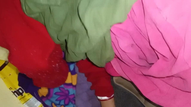 Bengaliauntykichut: Desi šuká mého sexy souseda