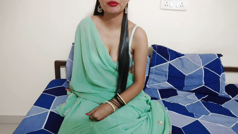 Saarabhabhi6: Desi indische indu chachi bhatija mukul sexvideos bhatija hat versucht...
