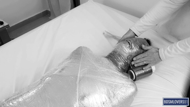 Bdsmlovers91: POV: ¡Tu envío ha llegado!