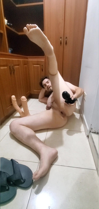 SlutClosetedfag: 집에서 내 구멍을 쭉 뻗어