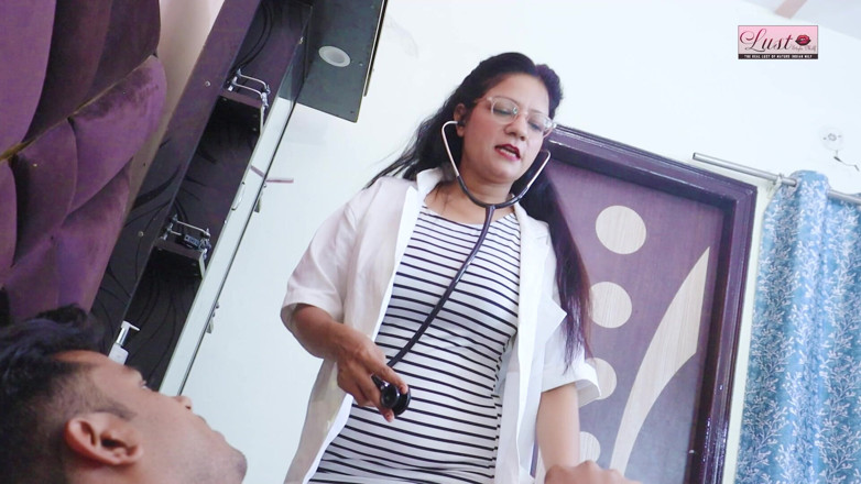lust of milf: Un docteur se fait baiser par un patient