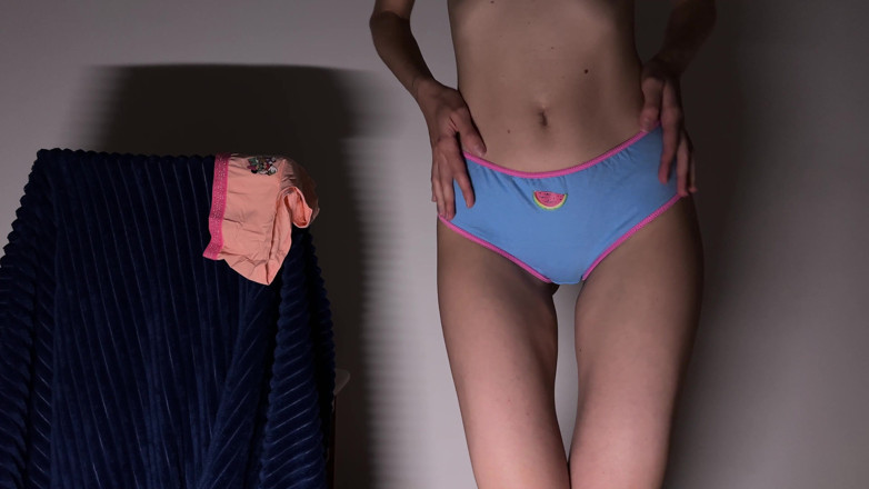 Mia Foster: Teen Kinky Panties Try on Haul