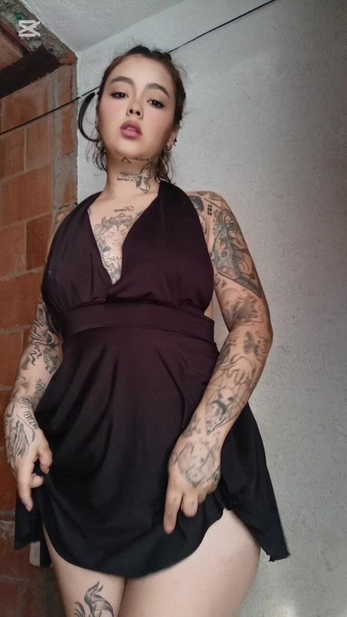 Dalyla: Gorąca Latynoska z Gigantyczną Dupą