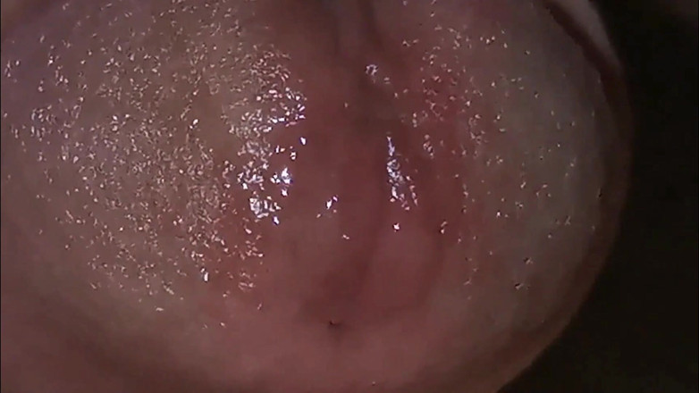 SEXY_GUYBEST: Muito close-up da cabeça vermelha e suco de pau fresco