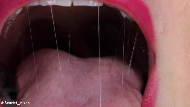 Scarlet Vixen: Uvula biegt sich und vibriert