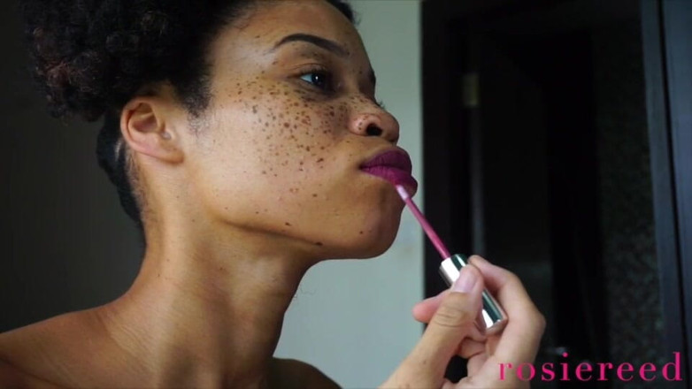 Rosie Reed: Perfecto lápiz labial ignore - la diosa Rosie Reed te ignora...
