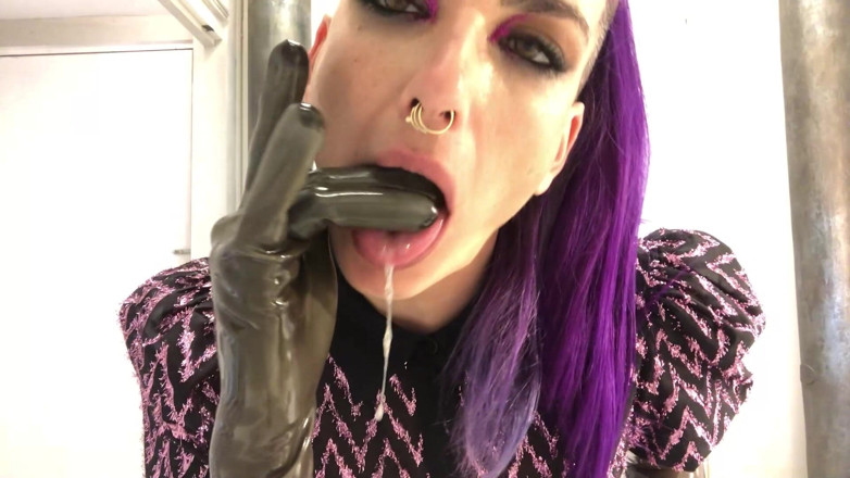 Goddess Maya: Latex a JOI
