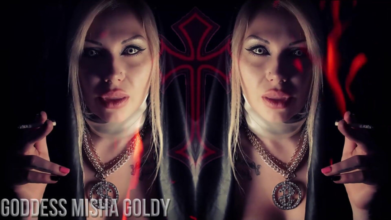 Goddess Misha Goldy: Sarai all'inferno se sono la tua ragione per masturbarti