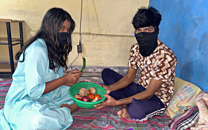 Indian Teen Girl's: Servitoare indiană își fute șeful