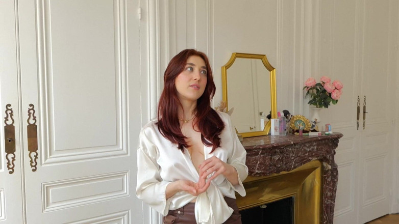 Madelaine_Rousset: Try-on JOI - o Pequeno Buraco.