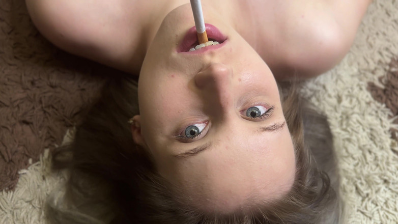 MertyXXX: Ashtray Manusia