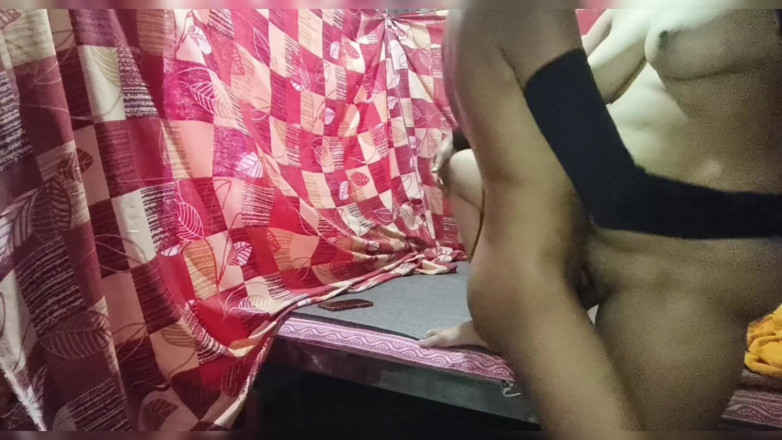 Naughtywifemonalisha178: Harter sex mit meinem ehemann in unserem schlafzimmer und fühle...