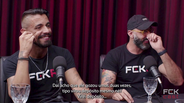 MACHOFLIX: Fckcast 1 - Pengalaman Penuh di bawah buta