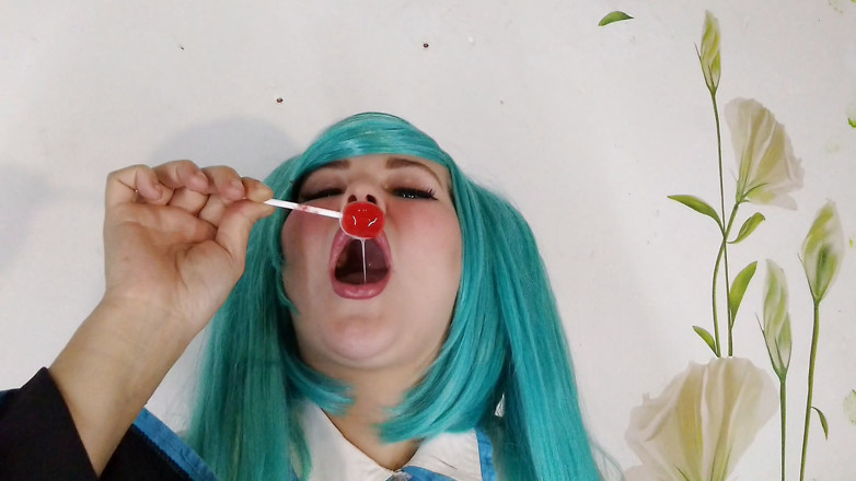 LizAngel: Miku suce les bonbons et bave
