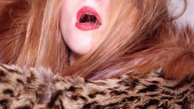 Ruda Cat: Une salope rousse se fait baiser dans un legging en...