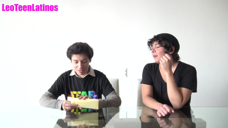 LeoTeenLatinos: Twink scopa il suo ragazzo e poi prende i suoi...
