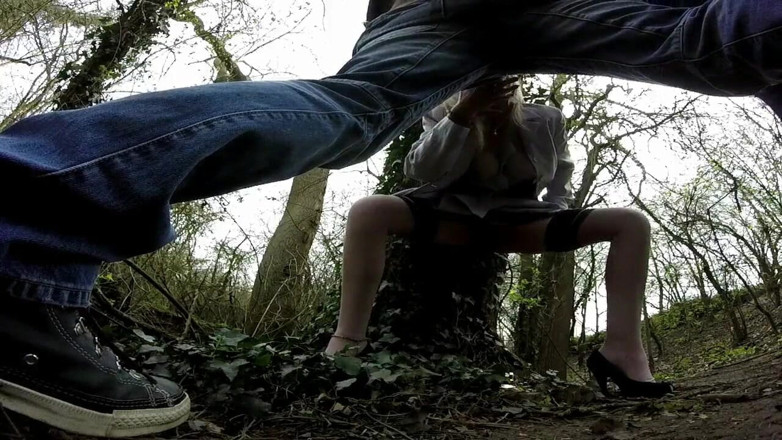 Movies by Louise: Dogging diary - vol. 2 - Woodsman dans les bois