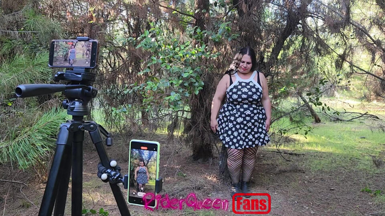 Only Riderqueen BBW Step Mom Latina Alone: Reiterqueen allein, Draußen, Videos für fans