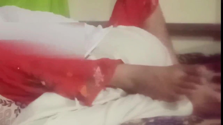 tarelgc: Adik tiri dikongkek keras oleh abang tiri di rumah musim 1...