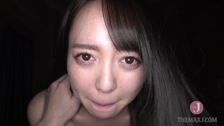 JAV Amateur: Shizuku adalah gadis super jangkung yang tak pernah puas secara...