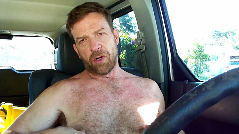 Hairyartist: Hairyartist = Fun in My Car (ditugaskan Video).
