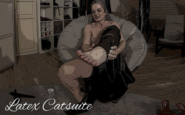 Sabdeluxe VR: Latex Catsuite