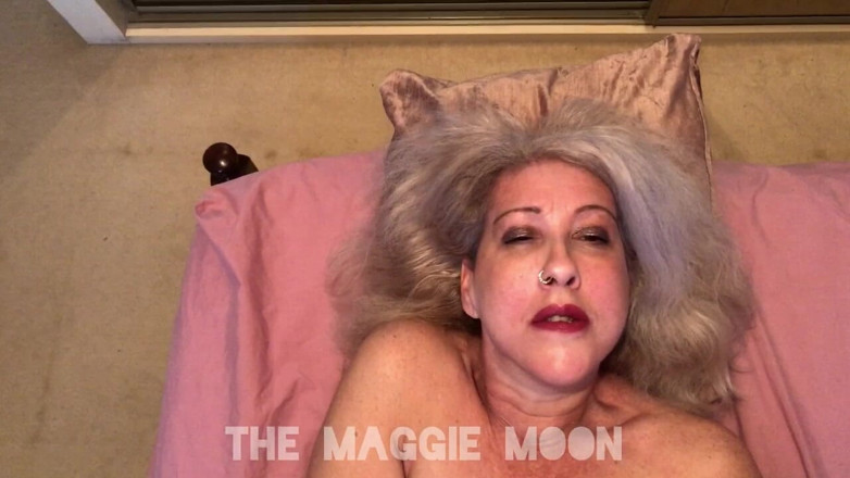 Maggie Moon: Punto di vista mi scopa con ripresa di squirt da...