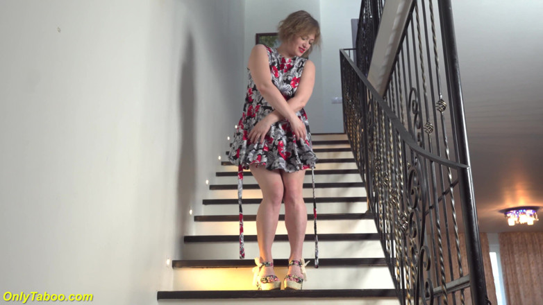 Only Taboo: Macecha první porno video