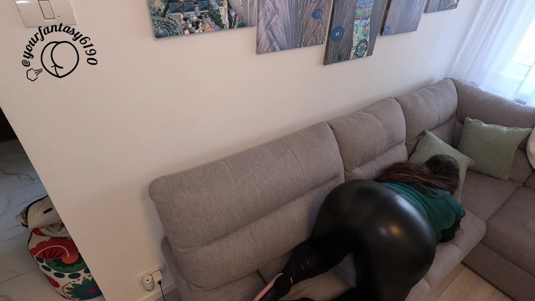 Your fantasy studio: Leer &amp; Lust: stinkende scheten op hoge hakken