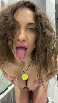 Wow Mana Your Curly-haired Queen