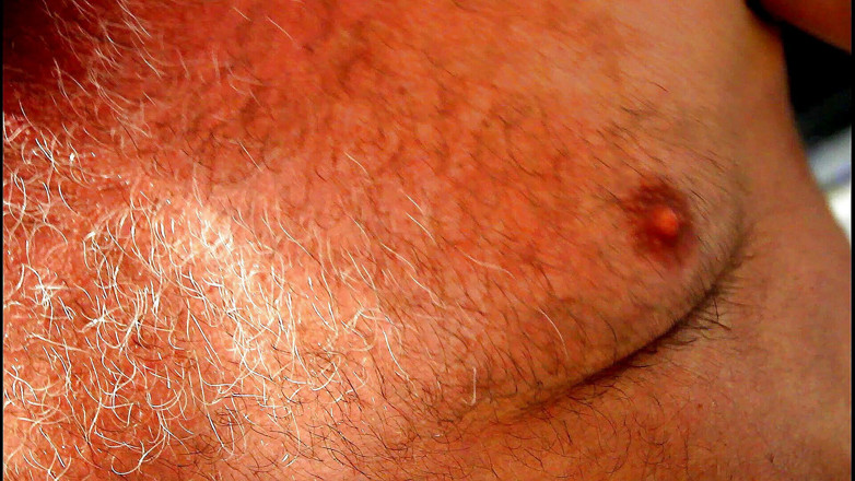 Gaybear1966: Gay bear big belly hunk muscle bear biceps training . Film...