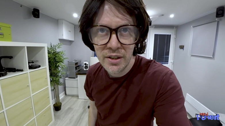 Nerd Pervert: Alora lux - sorpresa spunk